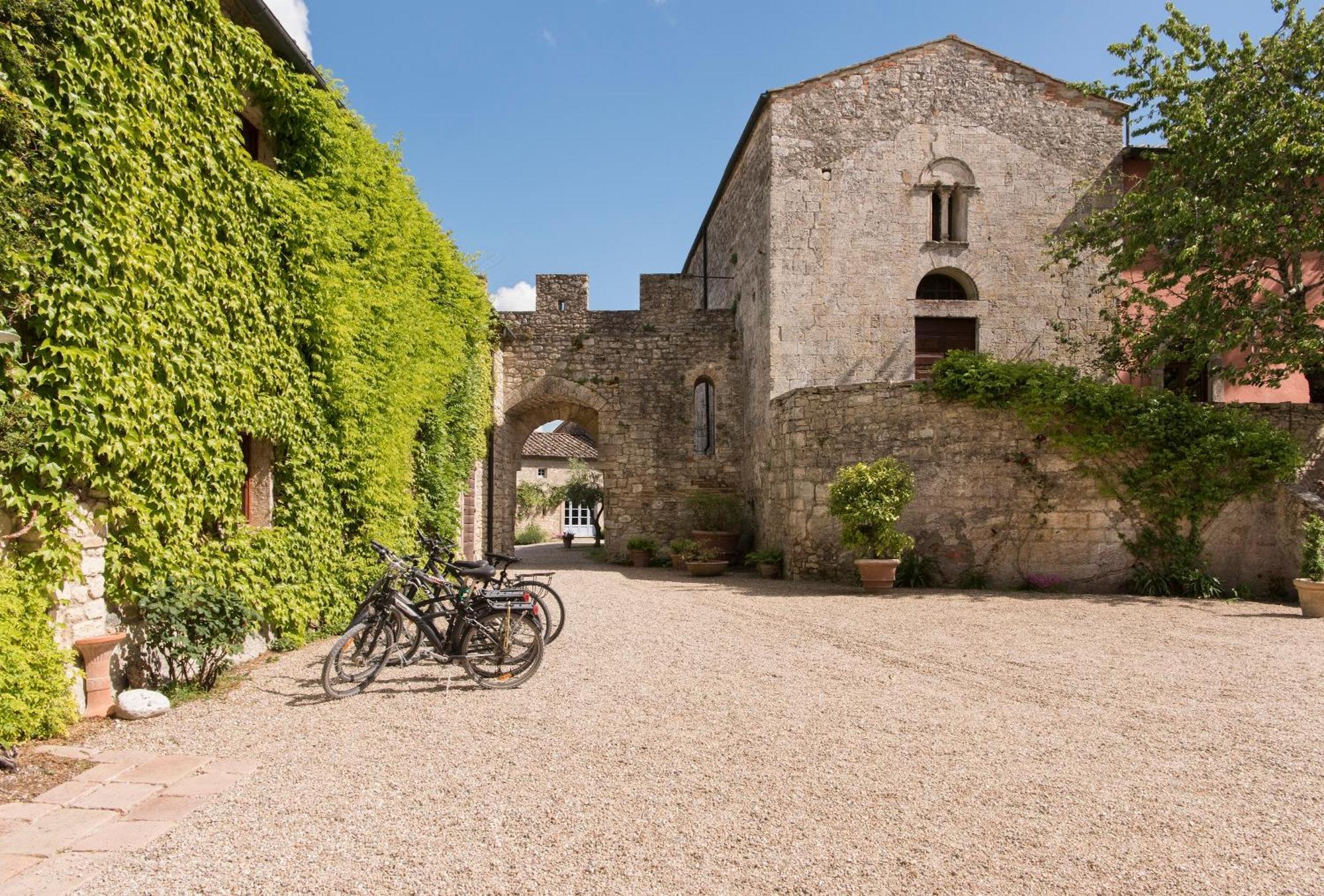 Borgo Pignano Tuscany Exteriér fotografie