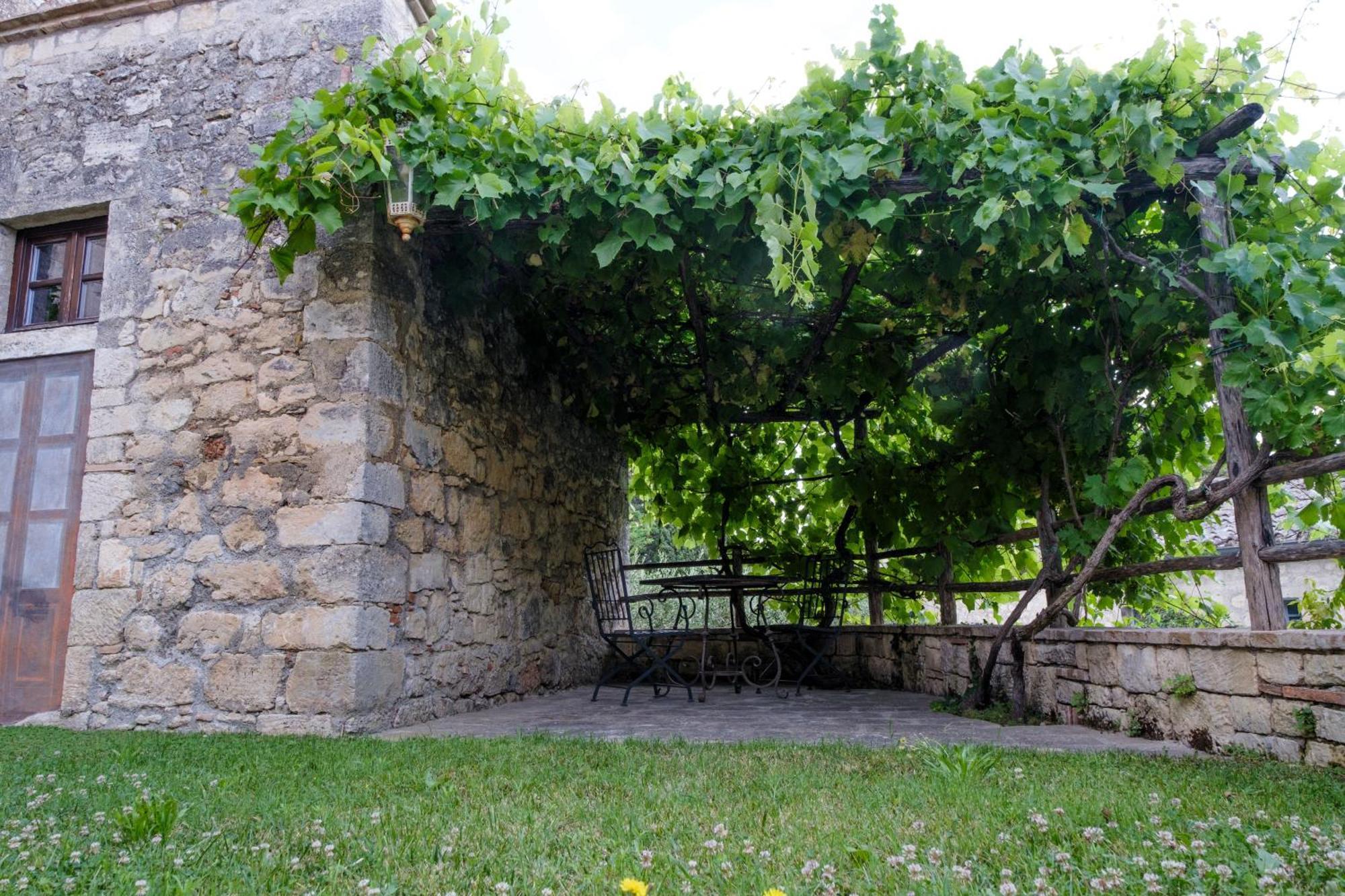 Borgo Pignano Tuscany Exteriér fotografie